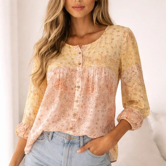 Anthropologie Pilcro The Tavi Women's Batik Print Blouse - Size Medium - Picture 1 of 12